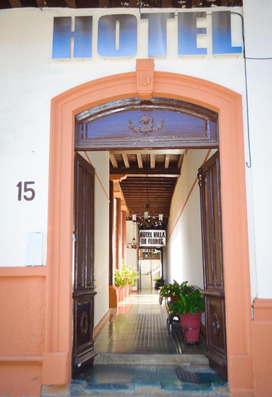Hotel Villa De Flores Uruapan  Luaran gambar